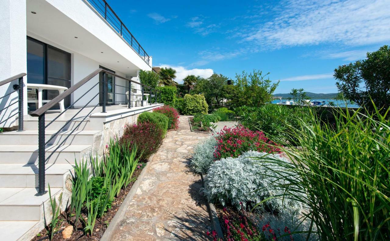 Apartamento Midavkl Pirovac Exterior foto